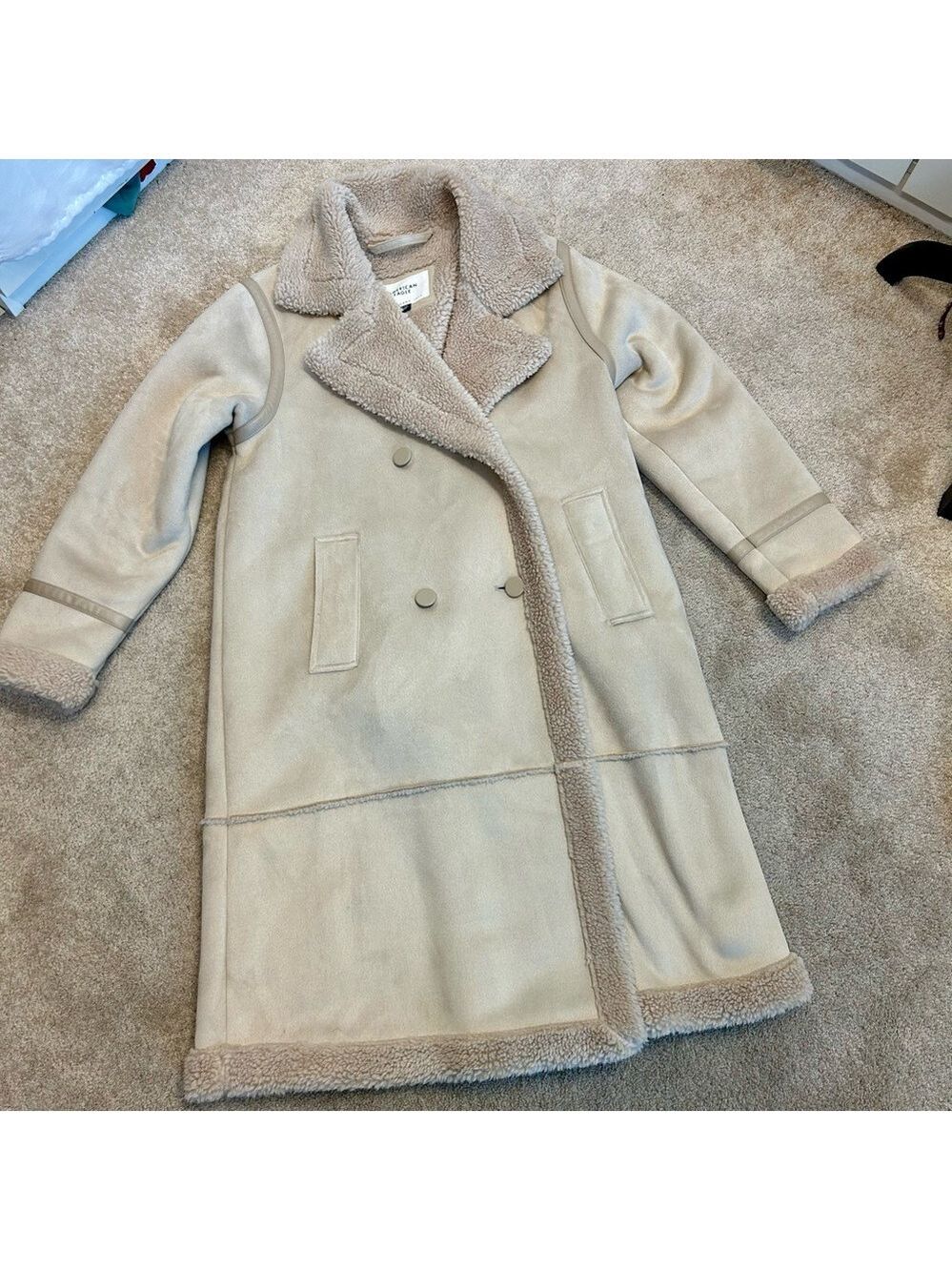 American Eagle double-breasted Vegan faux shearling coat light beige cream Sz L - Picture 7 of 14